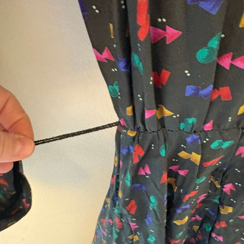 Vintage Garfinckel’s Black Geometric Print Silk Shirt Dress Size 10 - Picture 6 of 9